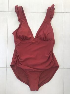 Kona Sol Swim One Piece Swimsuit Padded Ruffled Swimwear